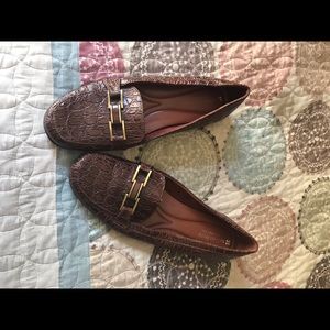 GUC Naturlizer loafers